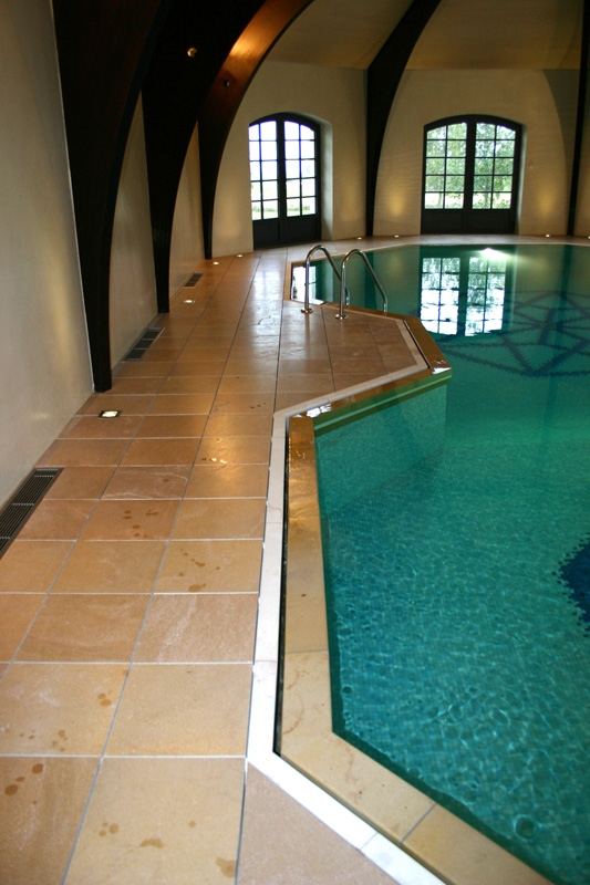 piscine-interieure2
